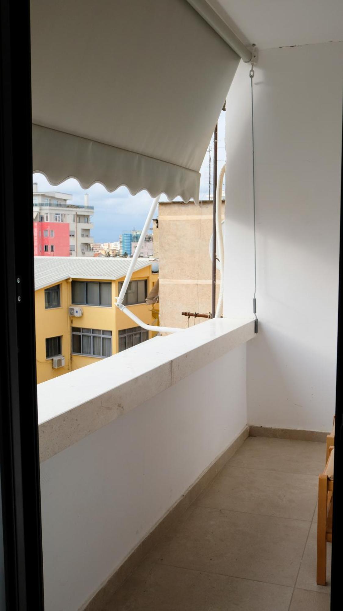 2E Center Apartment Tiranë Luaran gambar
