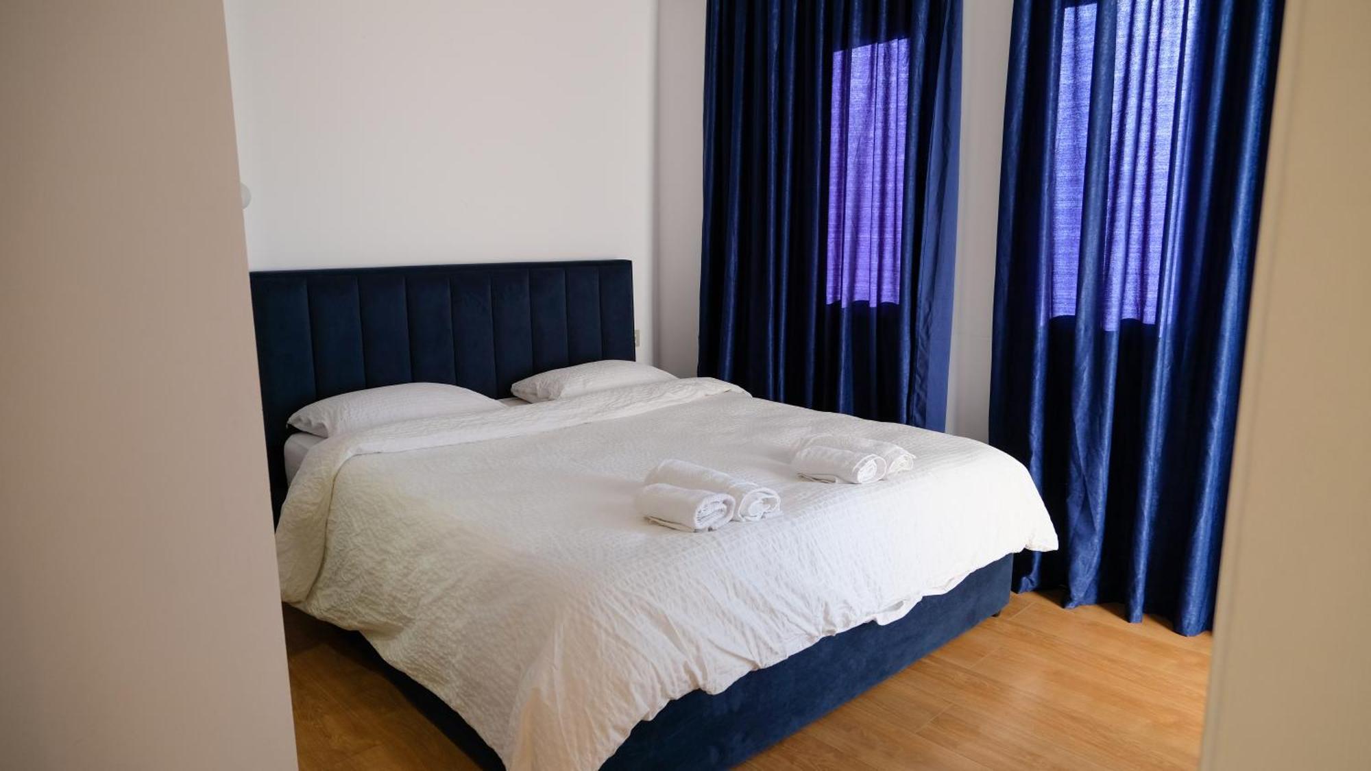 2E Center Apartment Tiranë Luaran gambar